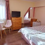 Wynajem Pokoi Rancho *