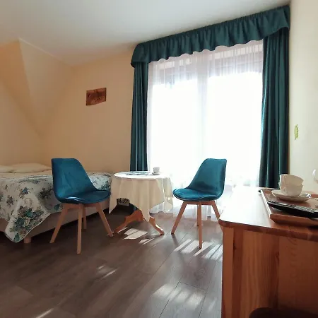 Rum i privatbostad Wynajem Pokoi Rancho