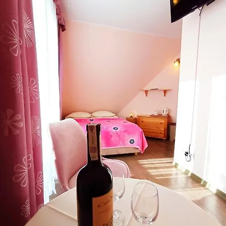 Wynajem Pokoi Rancho Rum i privatbostad Zab