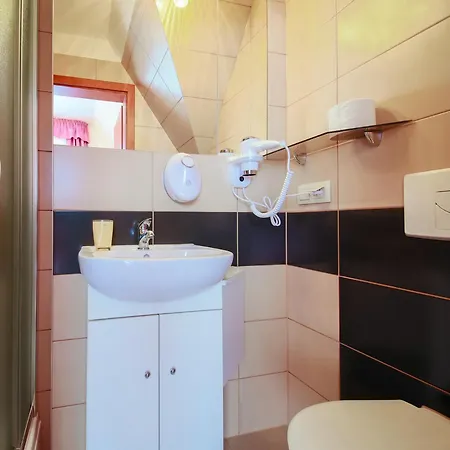 Wynajem Pokoi Rancho * Zab