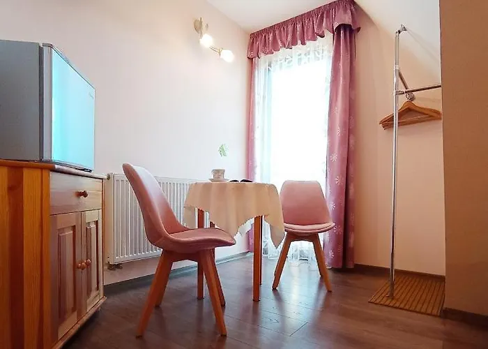 Wynajem Pokoi Rancho בית אירוח